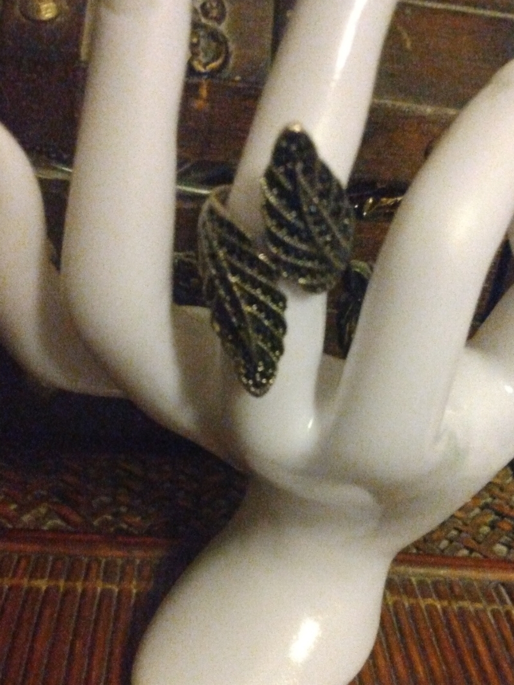 Black Leaf Wrap Ring Size 6 Sterling Silver